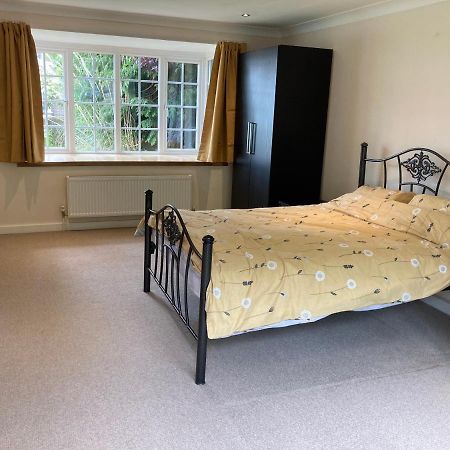 9 Chudleigh Close Apartamento Bedford Exterior foto