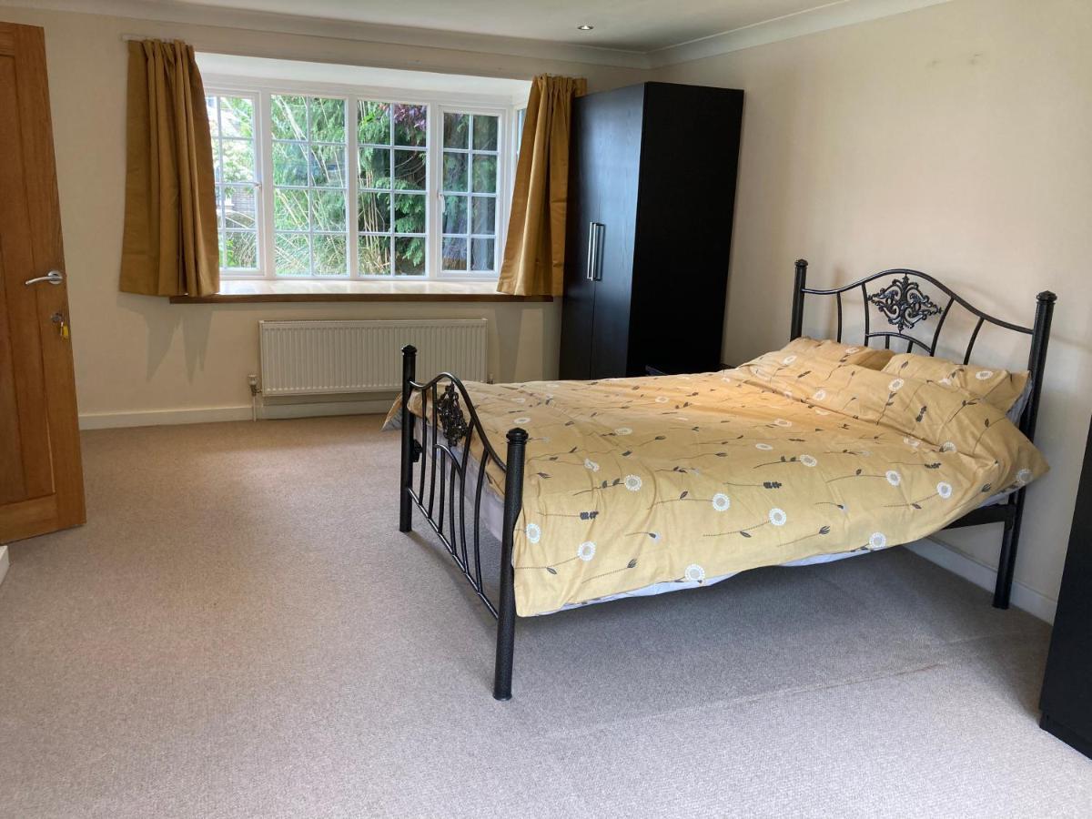 9 Chudleigh Close Apartamento Bedford Exterior foto